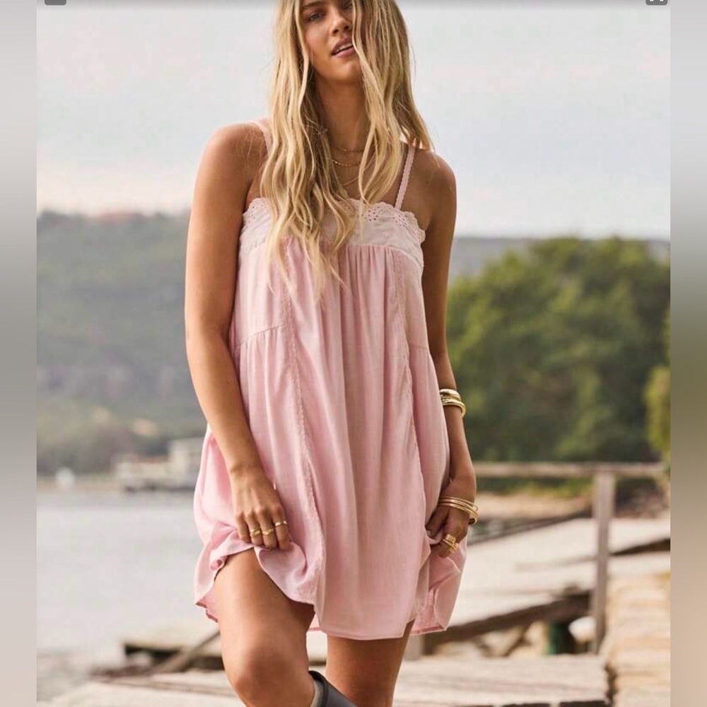 NWOT SZ L Light Pink Lace-Trim Eyelet Linen Viscose Coquette Babydoll Sundress